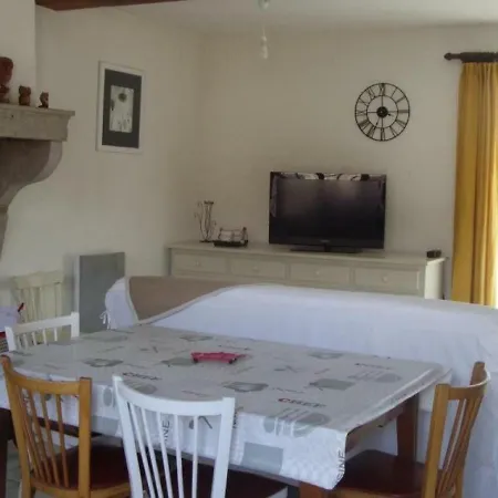 House De La Chouette 2 * Chalamont